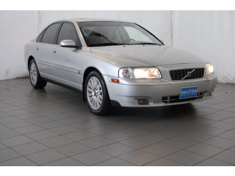 Silver Metallic Volvo S80 2.5T.  Click to enlarge.