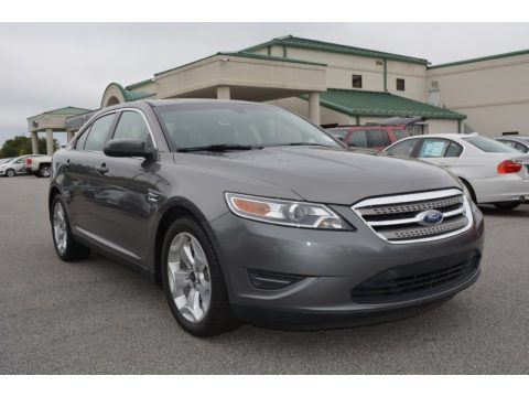 Sterling Grey Ford Taurus SEL.  Click to enlarge.