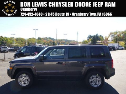 Granite Crystal Metallic Jeep Patriot Sport 4x4.  Click to enlarge.