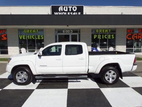 Super White Toyota Tacoma V6 TRD Sport Double Cab 4x4.  Click to enlarge.