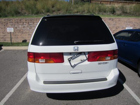 Taffeta White Honda Odyssey EX-L.  Click to enlarge.