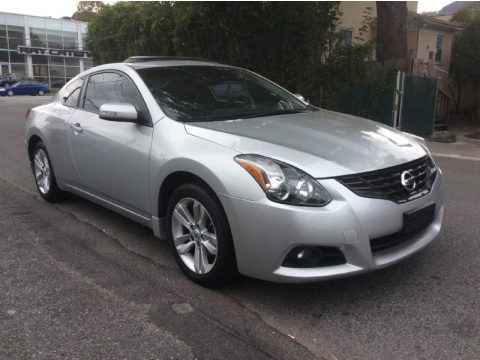 Brilliant Silver Nissan Altima 2.5 S Coupe. Click to enlarge. Brilliant Silver Nissan Altima 2.5 S Coupe. Click to enlarge.