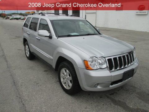 Bright Silver Metallic Jeep Grand Cherokee Overland 4x4.  Click to enlarge.