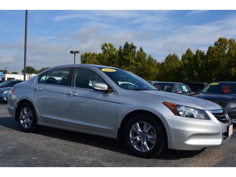 Alabaster Silver Metallic Honda Accord SE Sedan.  Click to enlarge.