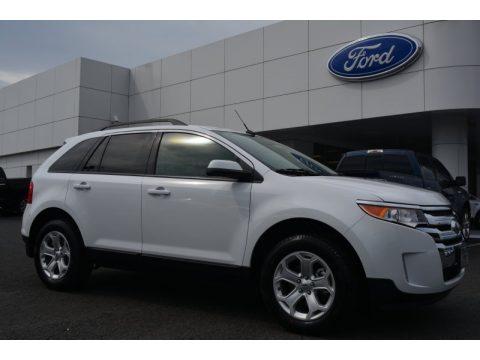 Oxford White Ford Edge SEL.  Click to enlarge.