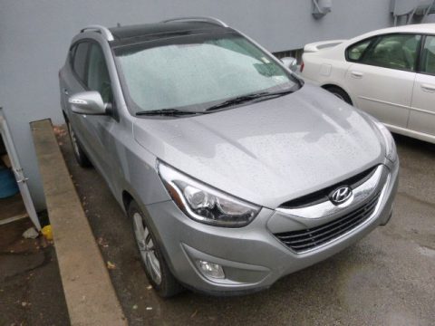 Graphite Gray Hyundai Tucson Limited AWD.  Click to enlarge.