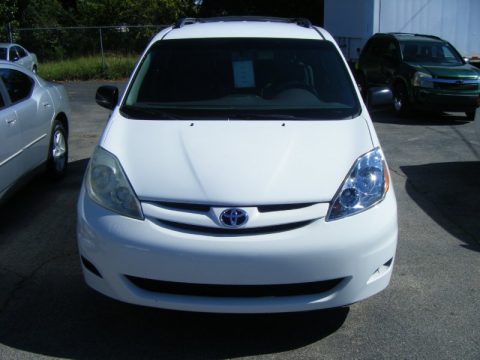Natural White Toyota Sienna CE.  Click to enlarge.