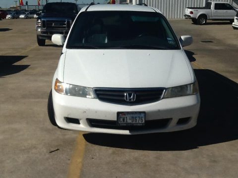 Taffeta White Honda Odyssey EX-L.  Click to enlarge.