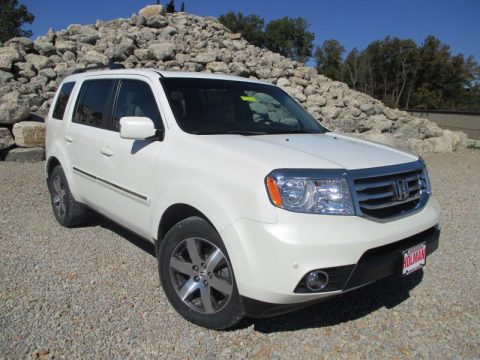 White Diamond Pearl Honda Pilot Touring 4WD.  Click to enlarge.