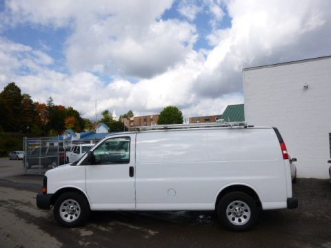 Summit White Chevrolet Express 1500 Work Van.  Click to enlarge.