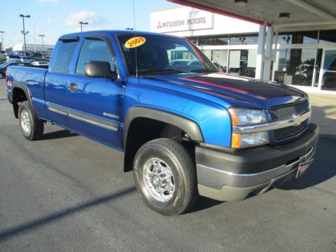 Arrival Blue Metallic Chevrolet Silverado 2500HD LS Extended Cab 4x4.  Click to enlarge.