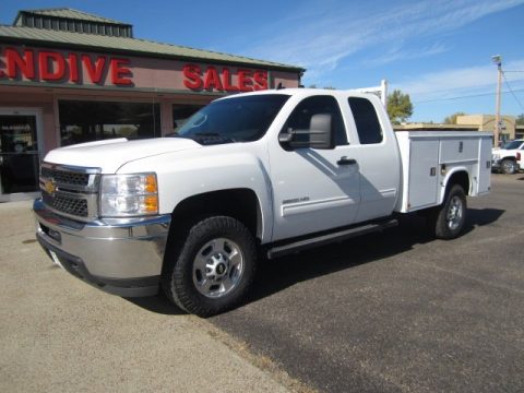 Summit White Chevrolet Silverado 2500HD LT Extended Cab 4x4.  Click to enlarge.