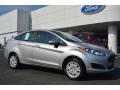 Front 3/4 View of 2015 Ford Fiesta S Sedan #1