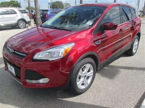 Ruby Red Metallic Ford Escape SE.  Click to enlarge.