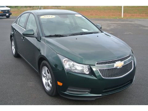 Rainforest Green Metallic Chevrolet Cruze LT.  Click to enlarge.