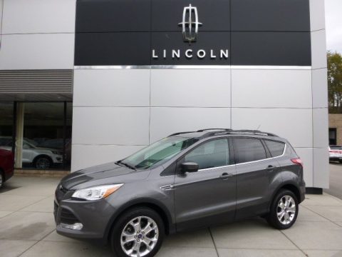 Sterling Gray Metallic Ford Escape SE 2.0L EcoBoost 4WD.  Click to enlarge.