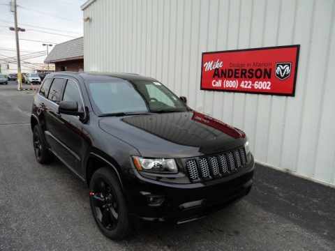 Brilliant Black Crystal Pearl Jeep Grand Cherokee Altitude 4x4.  Click to enlarge.