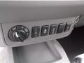 Controls of 2015 Nissan Frontier SV Crew Cab 4x4 #16