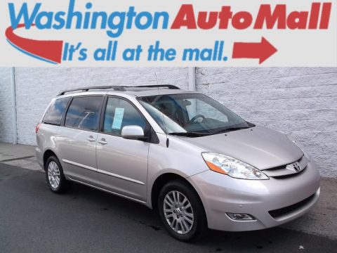 Silver Shadow Pearl Toyota Sienna XLE AWD.  Click to enlarge.