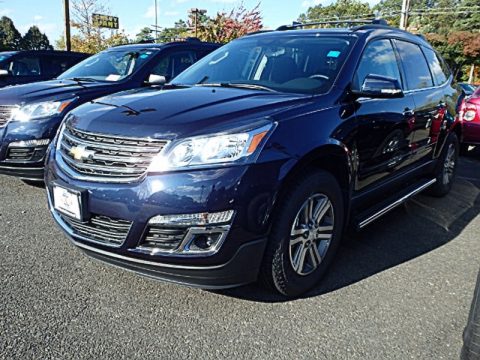 Blue Velvet Metallic Chevrolet Traverse LT AWD.  Click to enlarge.