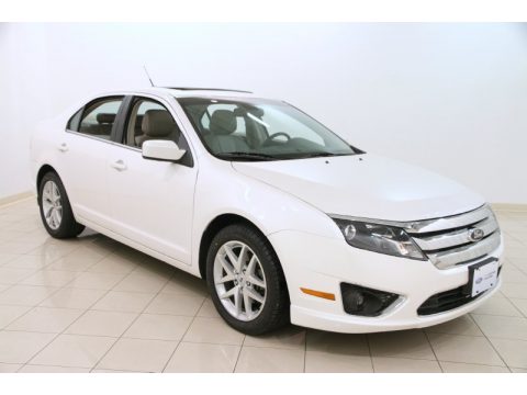 White Platinum Tri-Coat Ford Fusion SEL.  Click to enlarge.