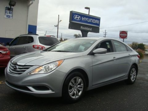 Radiant Silver Hyundai Sonata GLS.  Click to enlarge.