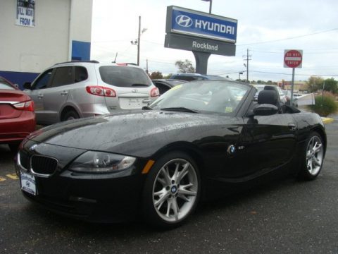 Black Sapphire Metallic BMW Z4 3.0i Roadster.  Click to enlarge.