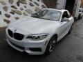 Front 3/4 View of 2015 BMW 2 Series M235i xDrive Coupe #9