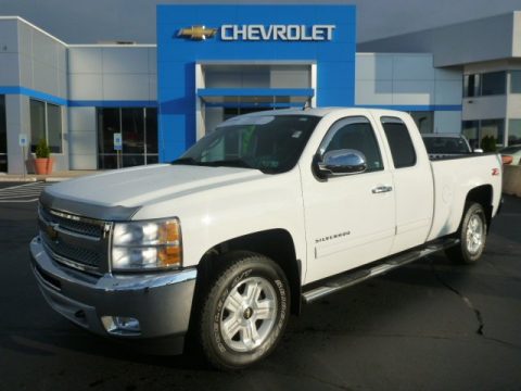 Summit White Chevrolet Silverado 1500 LT Extended Cab 4x4.  Click to enlarge.