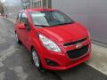 Front 3/4 View of 2015 Chevrolet Spark LT #9