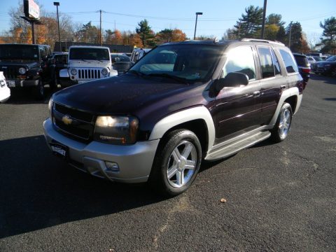 Dark Cherry Metallic Chevrolet TrailBlazer LT 4x4.  Click to enlarge.