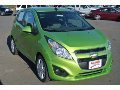 Lime Chevrolet Spark LS.  Click to enlarge.