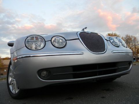 Platinum Metallic Jaguar S-Type 3.0.  Click to enlarge.