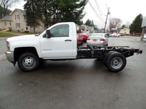 Summit White Chevrolet Silverado 3500HD WT Regular Cab 4x4 Chassis.  Click to enlarge.