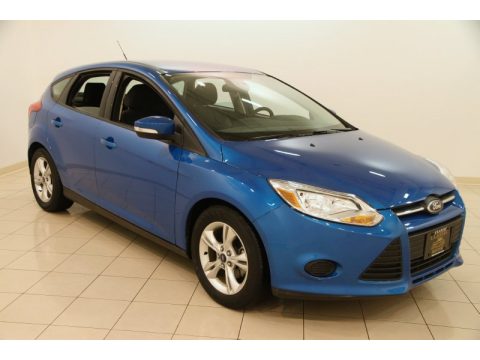 Blue Candy Ford Focus SE Hatchback.  Click to enlarge.