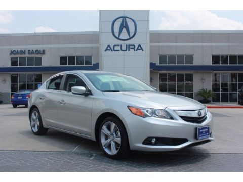 Silver Moon Acura ILX 2.4L Premium.  Click to enlarge.