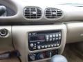 Controls of 2002 Pontiac Sunfire SE Coupe #15