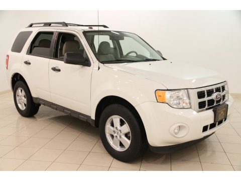 White Suede Ford Escape XLT.  Click to enlarge.