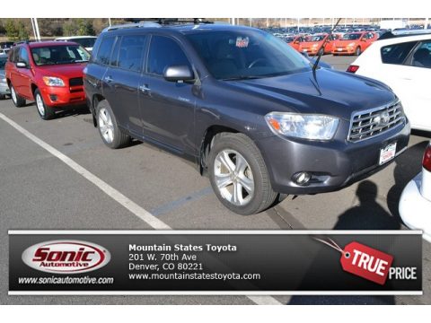 Magnetic Gray Metallic Toyota Highlander Limited 4WD. Click to enlarge. Magnetic Gray Metallic Toyota Highlander Limited 4WD. Click to enlarge.