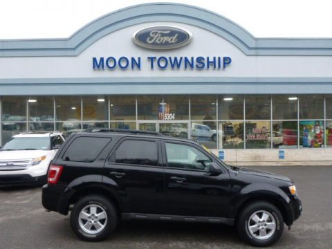 Ebony Black Ford Escape XLT 4WD.  Click to enlarge.
