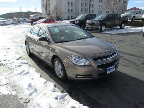 Amber Bronze Metallic Chevrolet Malibu LS Sedan.  Click to enlarge.