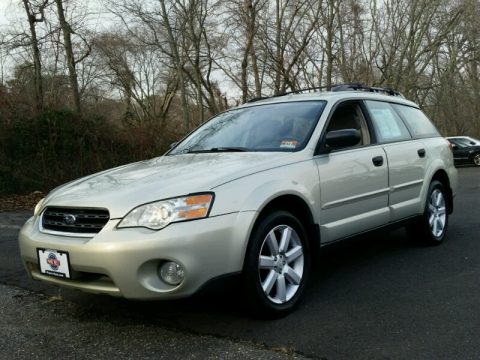 Champagne Gold Opalescent Subaru Outback 2.5i Wagon.  Click to enlarge.