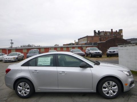 Silver Ice Metallic Chevrolet Cruze LS.  Click to enlarge.