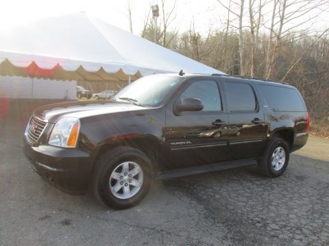 Onyx Black GMC Yukon XL SLT 4x4.  Click to enlarge.