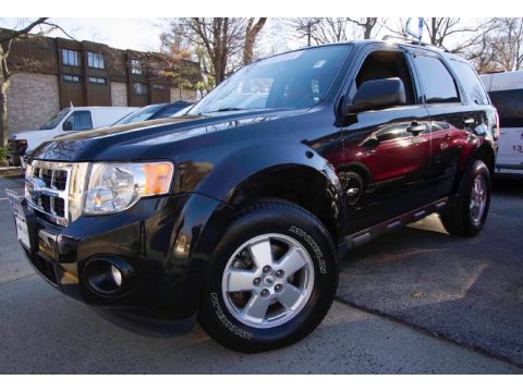 Tuxedo Black Metallic Ford Escape XLT V6 4WD.  Click to enlarge.