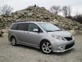 Front 3/4 View of 2011 Toyota Sienna SE #1